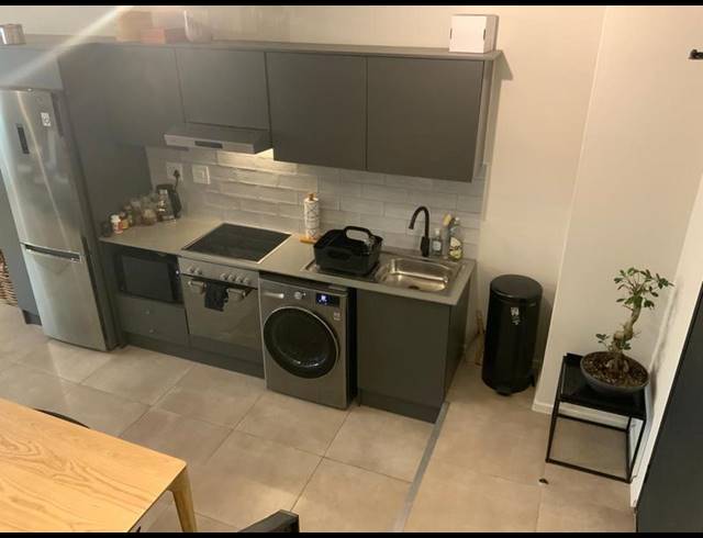 2 BEDROOM APARTMENT FOR SALE IN SANDOWN